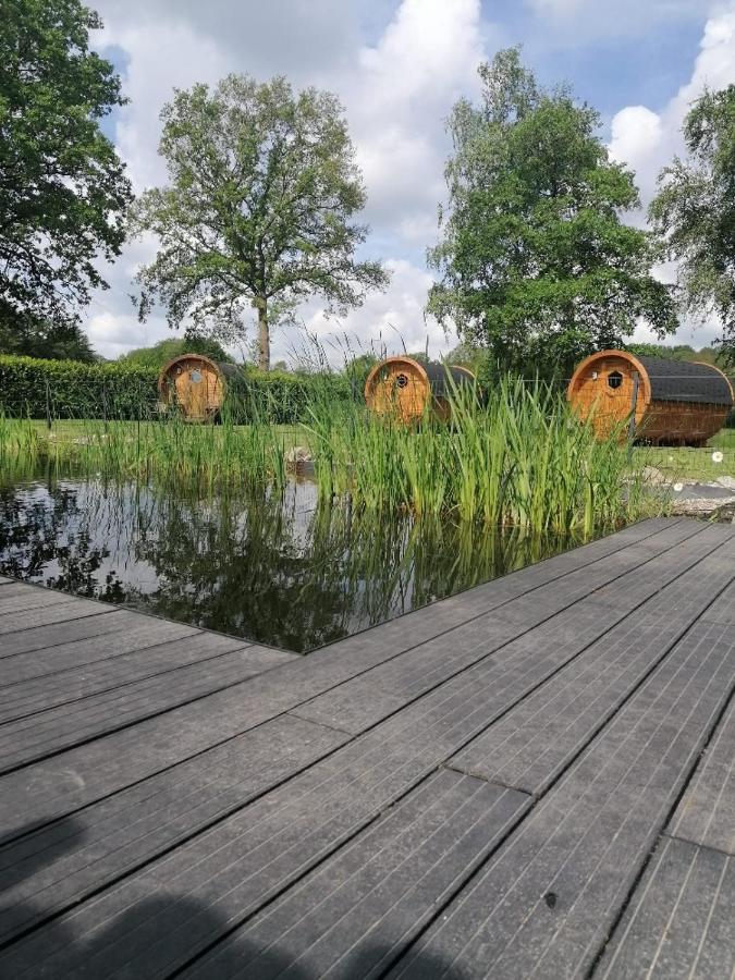 Gemutliches Schlaffass Am Schwimmteich Mit Heizung Appartement Burg  Buitenkant foto